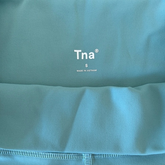 Aritzia shorts - Picture 3 of 3